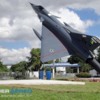 Mirage-IIIE-F-103-FAB-na-frente-do-PAMA-SP-foto-1-Nunão-Poder-Aéreo