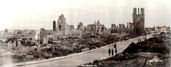 Ypres ao entardecer, 1919