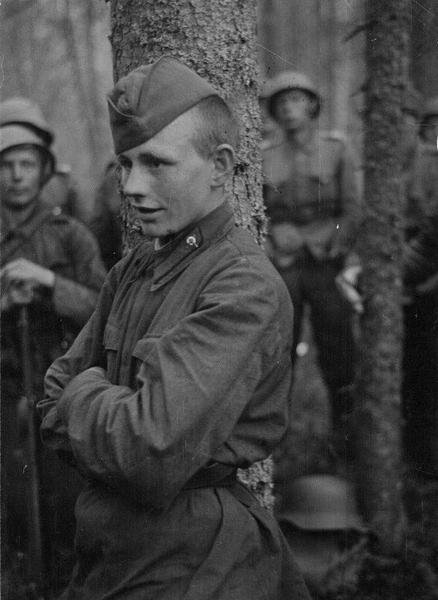 Finns captured Red Army prisoner