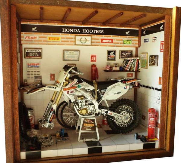 Mini Oficina Moto Honda Hooters 1 03