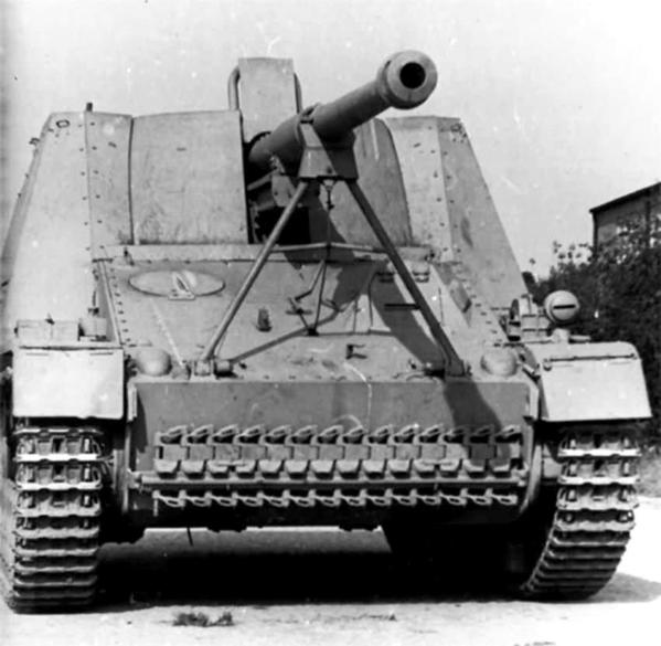 Nashorn_88cm_PAK_tank-hunter_SdKfz_164_front_view
