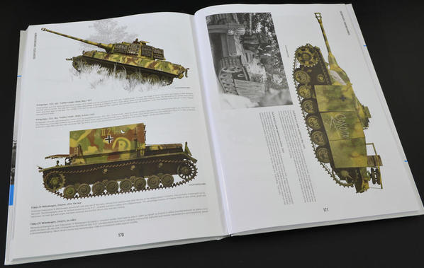 “AFV Photo Album 2 Armoured Fighting Vehicles on Czechoslovakian territory 1945” [16)