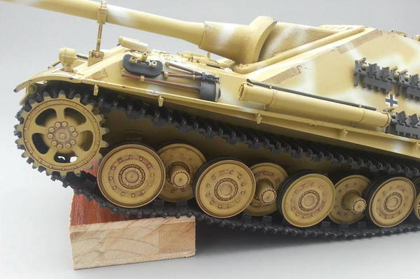 Amusing Hobby Jagdpanther II [7)