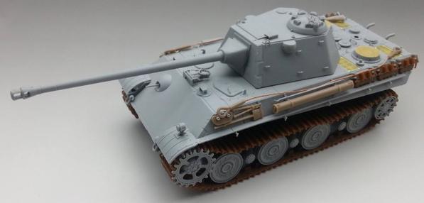 Amusing Hobby Panther II 35th scale [3)