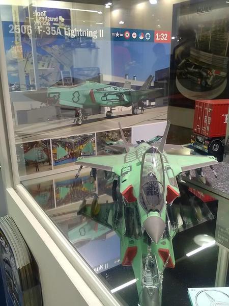 Italeri Nuremberg Toy fair [4)