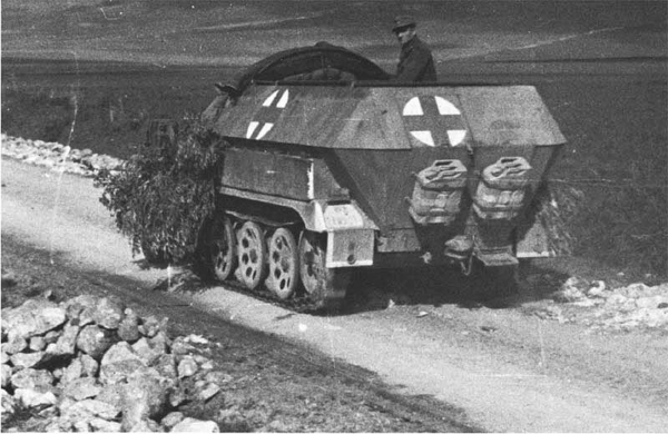 sdkfz 251-8 ausf C